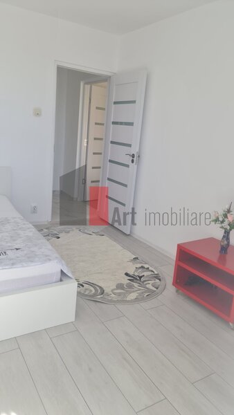 1 Decembrie 1918- Apartament cu 2 camere de vanzare-Titan-Theodor Pallady